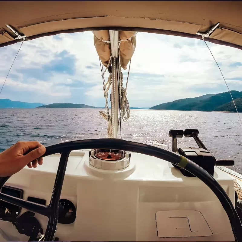 WATERPROOF CASE FOR BOATING ENTHUSIASTS 
